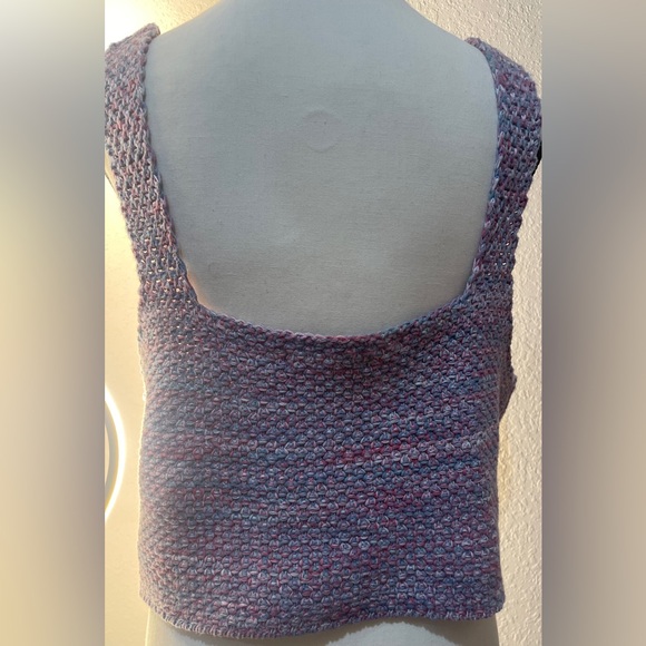 FOREVER 21 Cropped Fitted Knit Tank Top Square Neckline Blue Pink Purple SZ M - Picture 3 of 6